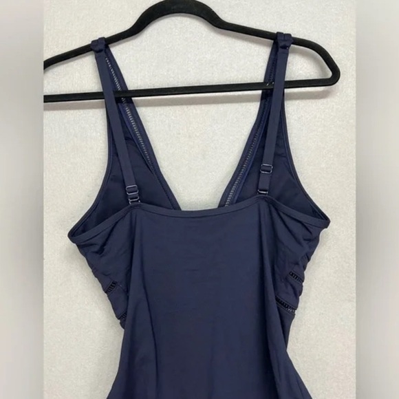Sea Level Essentials Spliced Cup One Piece Sz 8 - Navy - New w/out tags - Picture 10 of 12